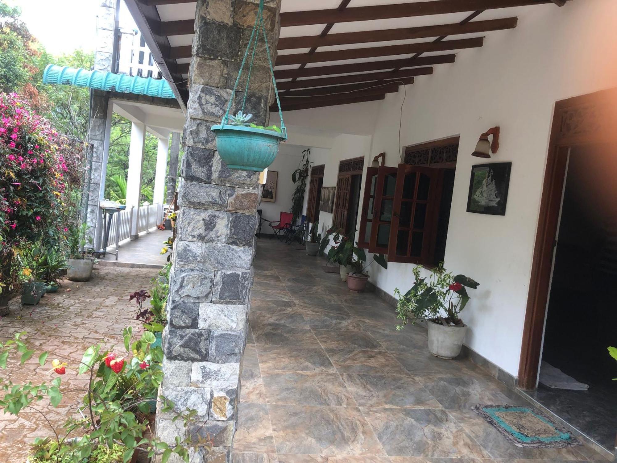 Hamadhi Guest Otel Haldummulla Dış mekan fotoğraf